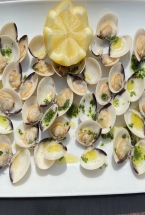 ALMEJAS A LA PLANCHA